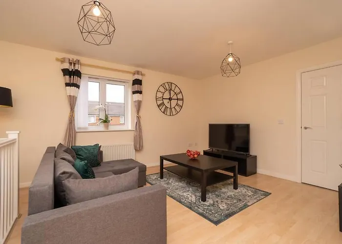 Bristol\'S Coach House - 2 Bedroom Detached Apartment With Secure Parking