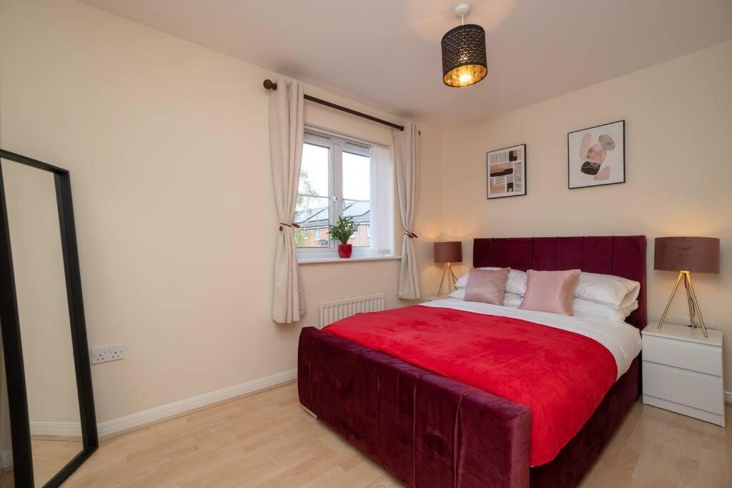 Apartment Bristol's Coach House - 2 Bedroom Detached With Secure Parking Bristol